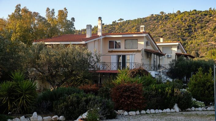 Image No.20-13 Bed Villa for sale