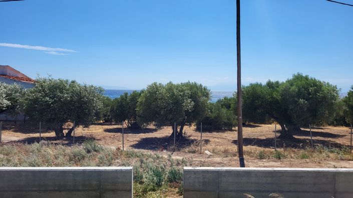 Image No.9-2 Bed Maisonette for sale