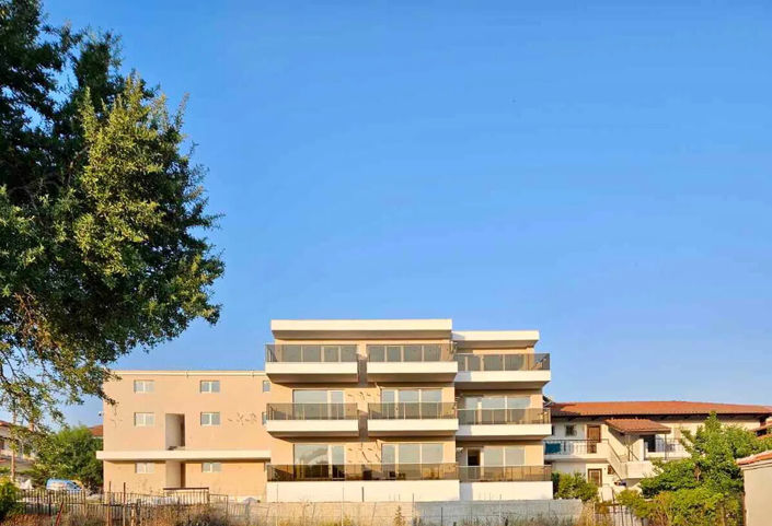 Image No.2-2 Bed Duplex for sale