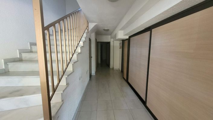 Image No.24-2 Bed Flat for sale