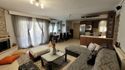 Photo 2 - Apartment 84 m² in Central Macedonia