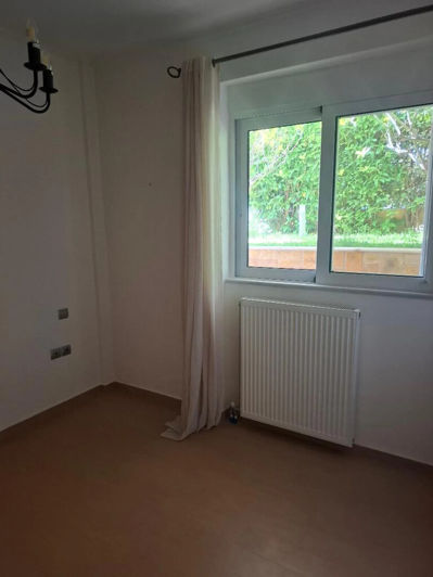 Image No.21-Propriété de 4 chambres à vendre à Kalyvia