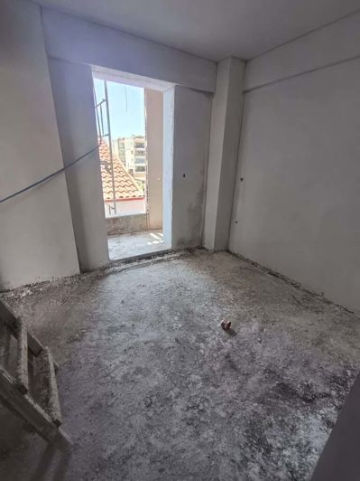 Image No.2-2 Bed Flat for sale