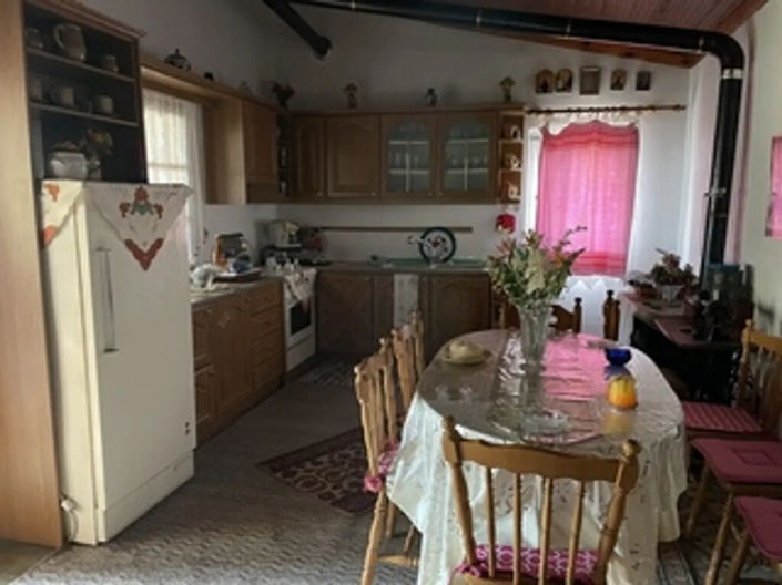 Image No.6-3 Bed Property for sale