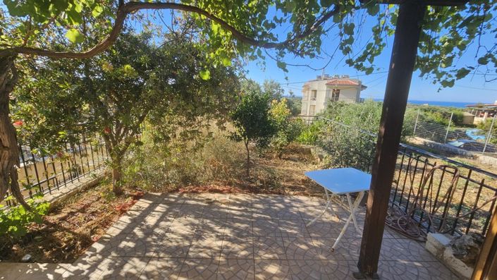 Image No.8-3 Bed Property for sale
