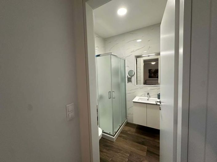 Image No.20-4 Bed Duplex for sale