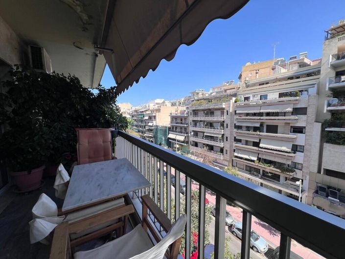 Image No.25-3 Bed Flat for sale