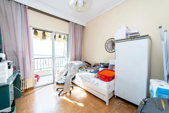 Image No.13-3 Bed Flat for sale