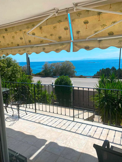 Image No.19-6 Bed Property for sale