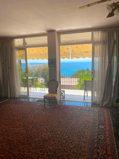 Image No.21-6 Bed Property for sale