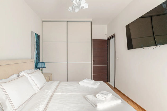 Image No.16-2 Bed Flat for sale