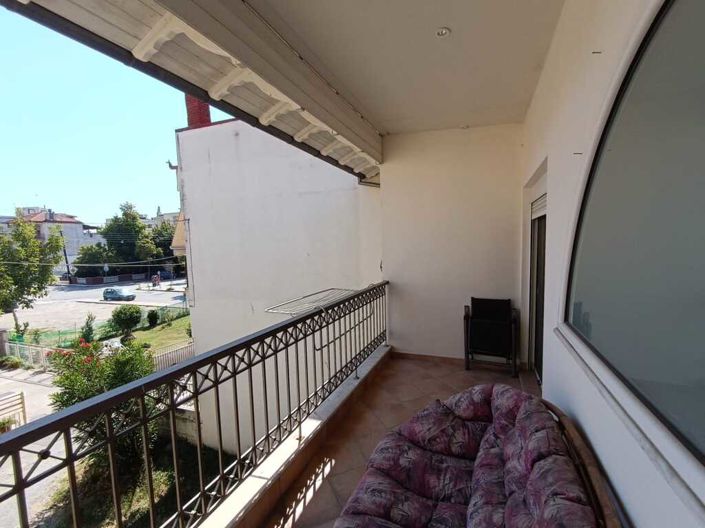 Image No.22-4 Bed Flat for sale