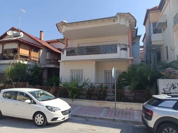Photo 1 - Cottage 286 m² in Central Macedonia