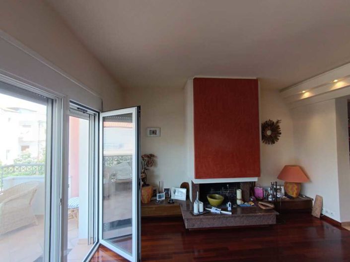 Image No.30-6 Bed Property for sale