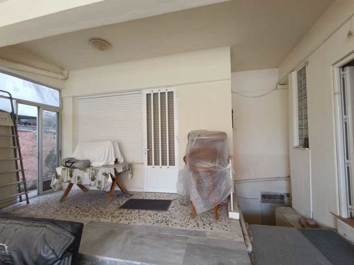 Image No.8-6 Bed Property for sale
