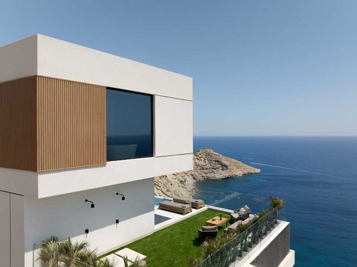 Image No.7-7 Bed Villa for sale