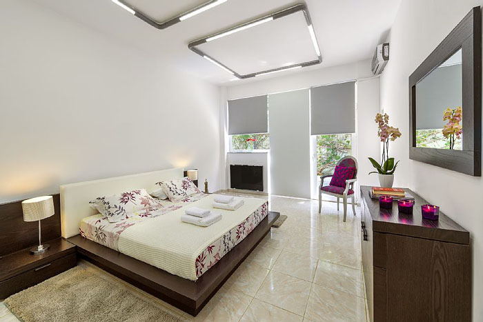 Image No.10-6 Bed Villa for sale