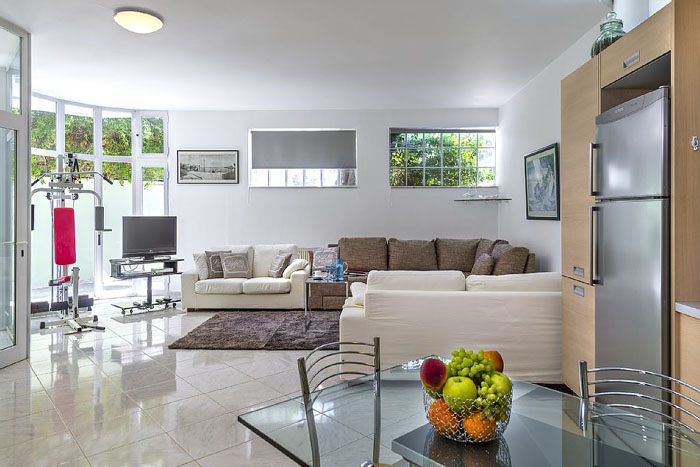 Image No.5-6 Bed Villa for sale