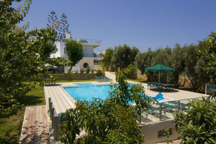 Image No.2-7 Bed Villa for sale