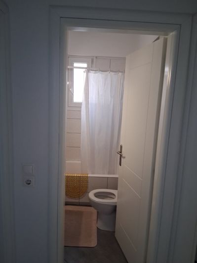 Image No.11-2 Bed Flat for sale