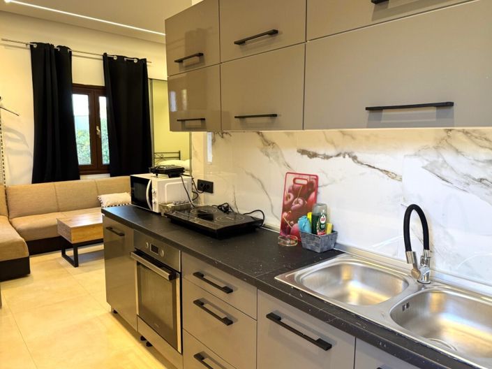 Image No.11-1 Bed Flat for sale