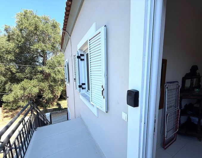 Image No.4-2 Bed Flat for sale