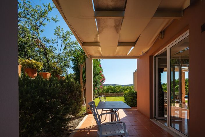 Image No.19-3 Bed Villa for sale