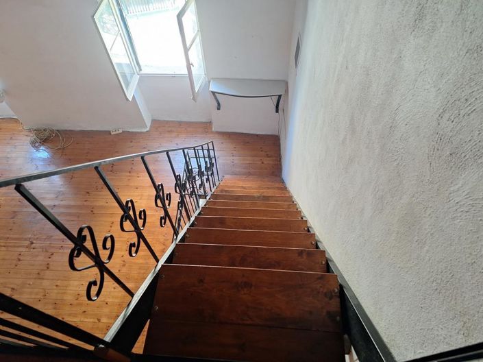 Image No.14-Maisonette for sale