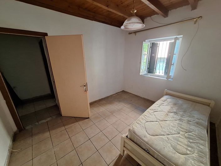 Image No.30-Maisonette for sale