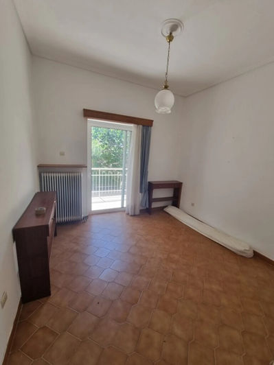 Image No.5-5 Bed Property for sale