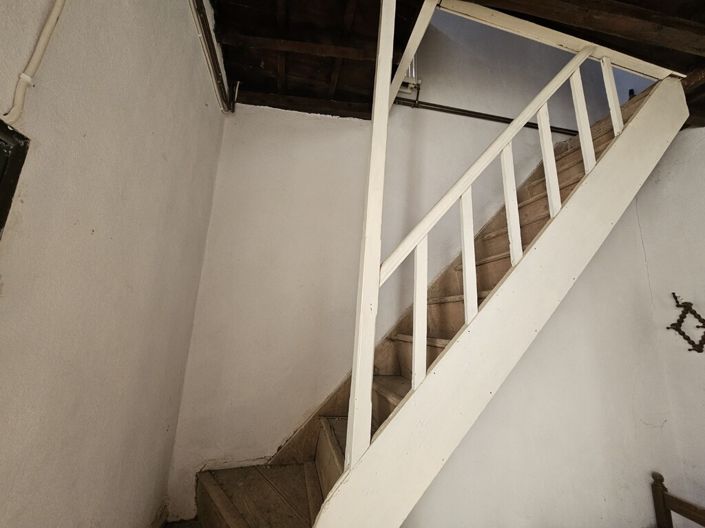 Image No.8-2 Bed Property for sale