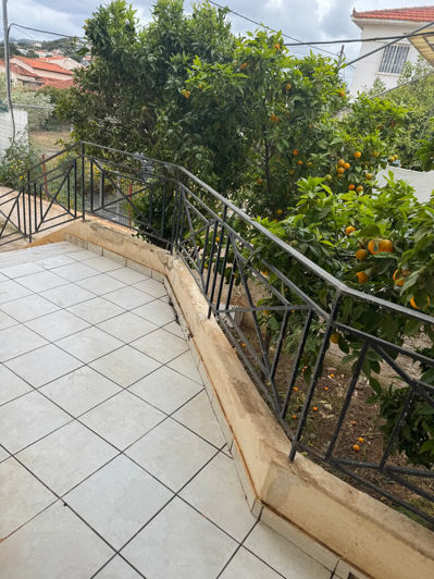Image No.4-8 Bed Property for sale