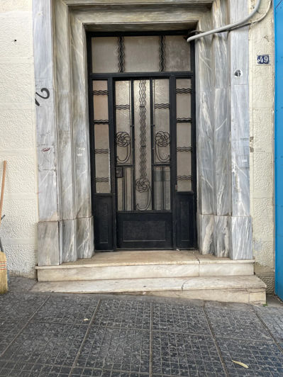 Image No.14-4 Bed Flat for sale