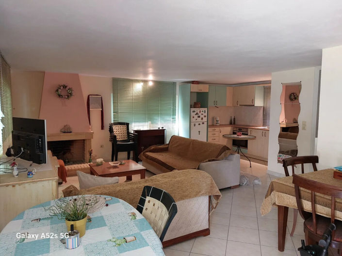 Image No.14-Propriété de 3 chambres à vendre à Derveni