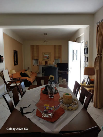 Image No.16-Propriété de 3 chambres à vendre à Derveni
