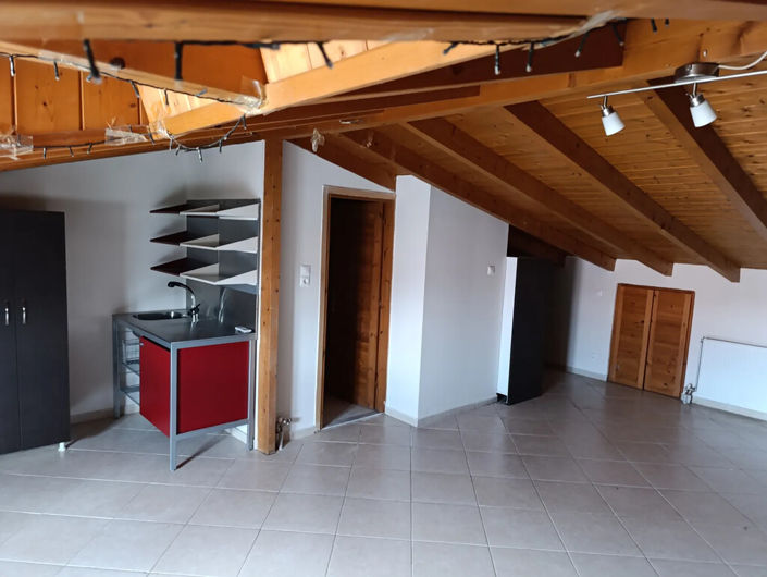 Image No.11-3 Bed Maisonette for sale