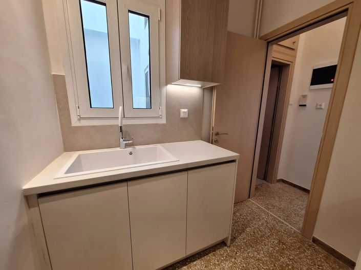 Image No.11-1 Bed Flat for sale