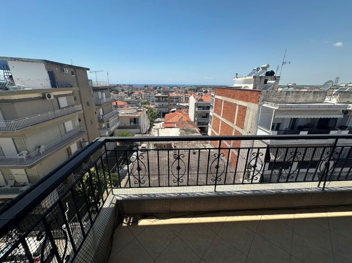 Image No.16-3 Bed Flat for sale