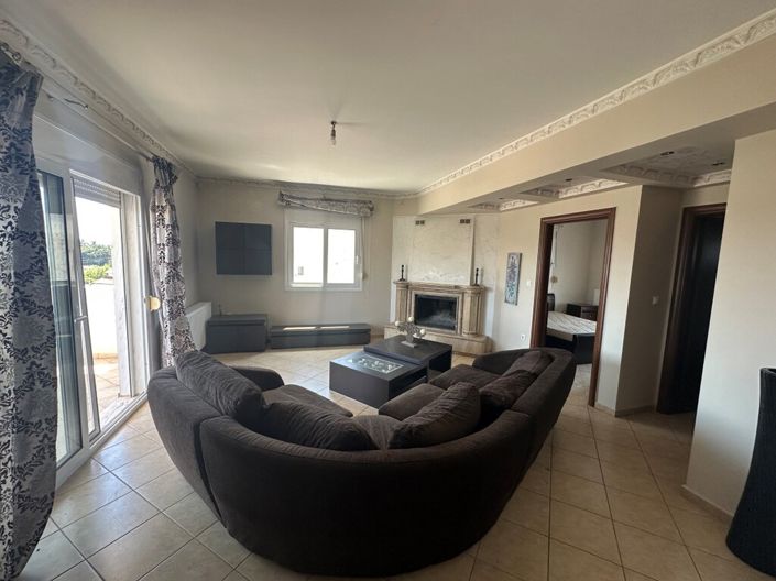 Image No.2-3 Bed Flat for sale