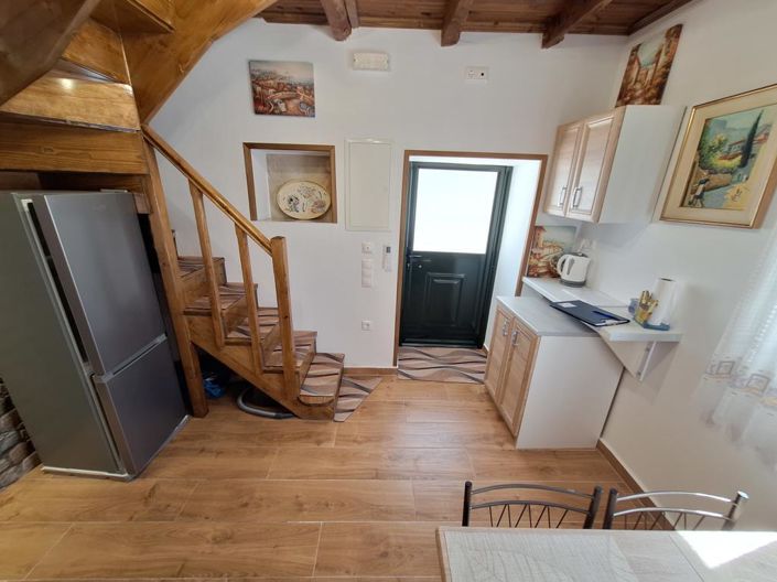 Image No.10-1 Bed Maisonette for sale