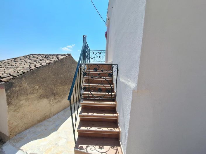 Image No.17-1 Bed Maisonette for sale