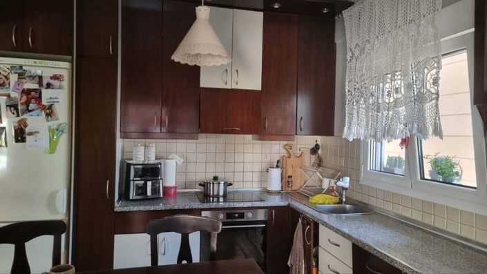 Image No.8-3 Bed Flat for sale