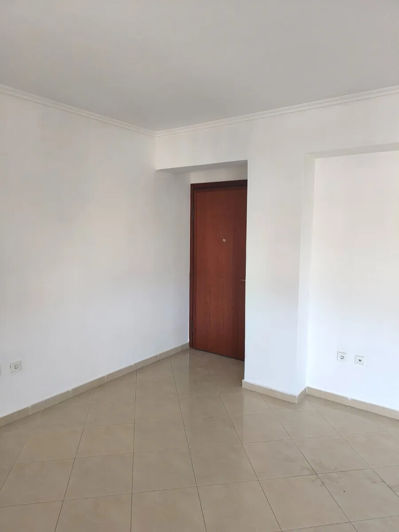 Image No.7-3 Bed Flat for sale