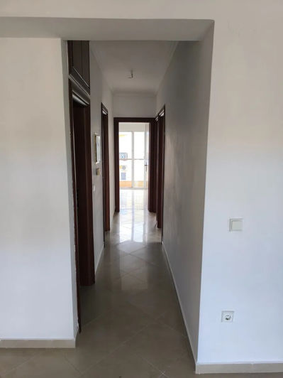 Image No.8-3 Bed Flat for sale