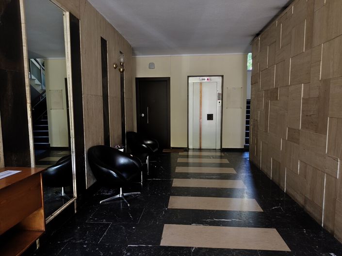 Image No.23-2 Bed Flat for sale
