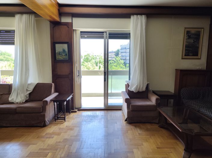Image No.4-2 Bed Flat for sale