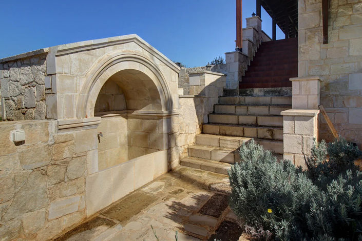 Image No.16-3 Bed Maisonette for sale