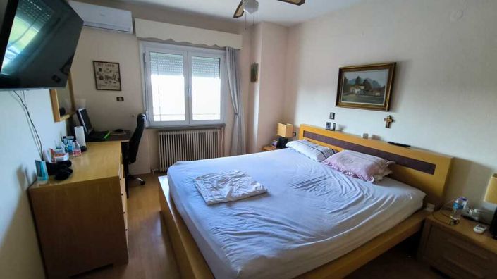 Image No.16-3 Bed Flat for sale