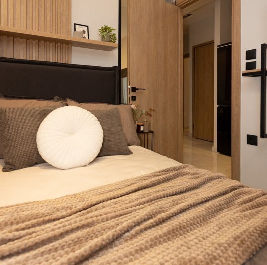Image No.9-2 Bed Flat for sale