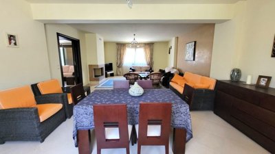 Photo 12 - Villa 600 m² in Central Macedonia